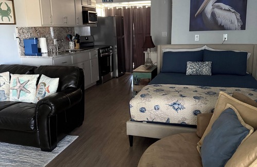 Corpus Christi Apartment | 1 mile to beach, convenient location, on canal, newly renovated, new on market!
