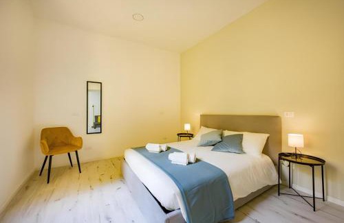 Zona XV Torre Maura Apartment | 1 Minute from San Pietro - Nicole House