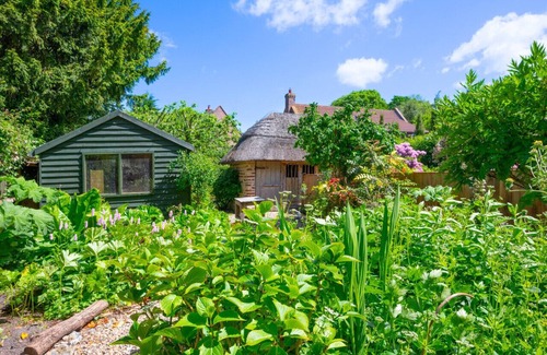 Edingthorpe House | 1 New Thatched Cottage
