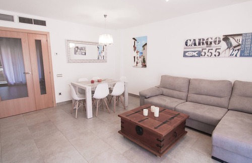 Cambrils Apartment | 1 NEW WITH SUITABLE pool facing BEACH CAMBRILS