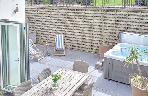 Croyde Apartment | 1 POINT VIEW - Luxury Apartment with Private Hot Tub/near Croyde Bay