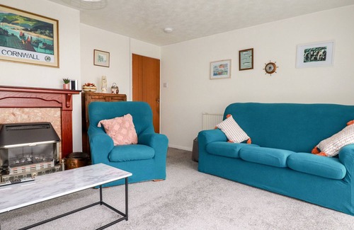 Boscundle Cottage | 1 PRIDMOUTH ROAD, family friendly, with a garden in St Austell