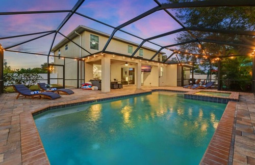 Sun Bay South Apartment | #1 Rated Mansion Heated Pool/Spa Theater Peloton Gym Game Room