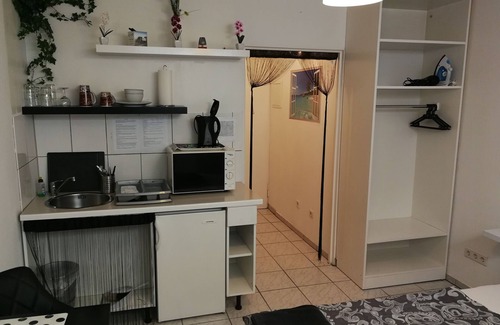 Fuerth Condo | 1 room apartment SMALL but FINE