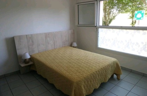 Jaunay-Clan Apartment | 1-star studio near futuroscope and aquascope
