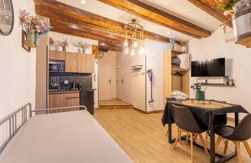 La Joliette Apartment | 1 - Sunny Basket