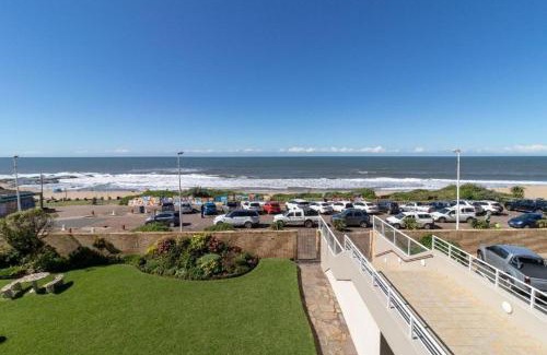 Warner Beach Apartment | 1 Warnadoone