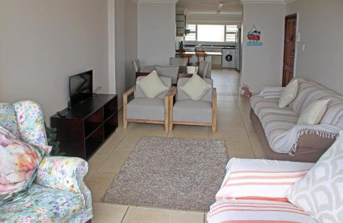 Warner Beach Apartment | 1 Warnadoone