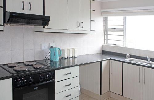 Warner Beach Apartment | 1 Warnadoone