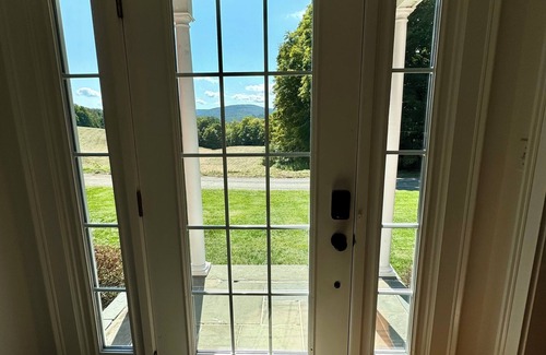 East Chatham House | 10 Acre Country Estate with Pool, Hot Tub & Views!