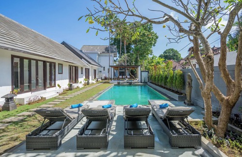 Drupadi Villa | 10 Bdr-Last Minute Deal 50%+OFF! Seminyak