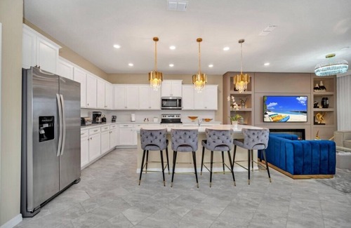Florida Central Atlantic Coast Villa | 10 BED | 8 BATH Villa Gameroom & Pool 2106Lelani