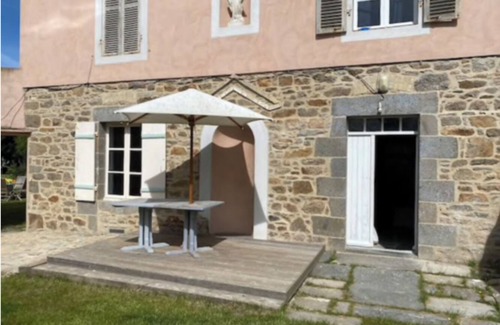 Saint-Malo Villa | 10 bedroom manor house, 2500m2 walled garden, 5min beach