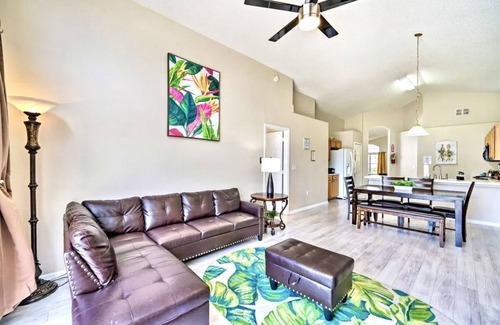 Westridge Villa | 10 Mi to Disney!~COZY, SPACIOUS HOME W/POOL & GAME ROOM🌟4 BR/3 BA☀️