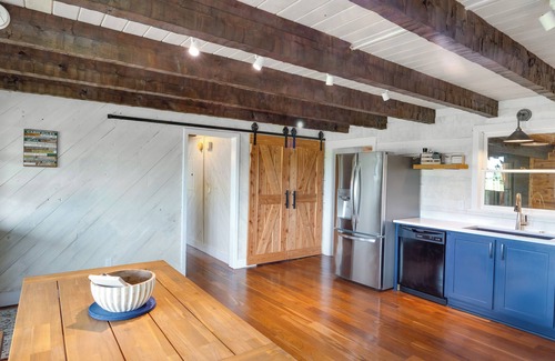 Rutherford County Cabin | ~ 10 Mi to Downtown: Murfreesboro Area Cabin
