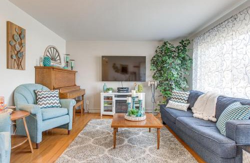 Lakewood House | 10 Mi to Dtwn Denver Home with Large Yard and Patio