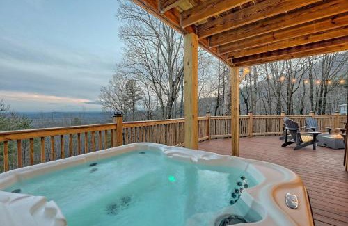 Helen House | 10 Min To Helen Hot Tub, Mtn Views, Game Room