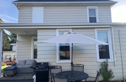 Palmyra House | <10 min to HersheyPark, In-The-Net, Med Center, & all major Hershey attractions