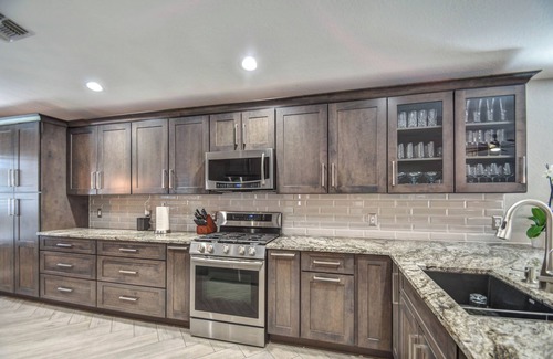 Gilbert House | 10 min walk to San Tan Village Mall in the Heart of Gilbert, AZ