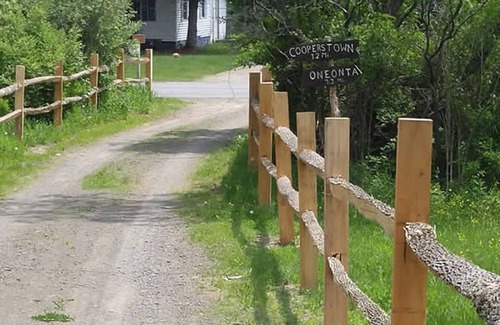 Laurens Cabin | 10 MINS to Allstar Village, 20 MINS to Dreamspark