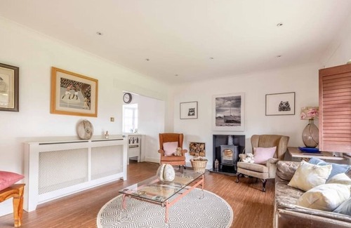 Warfield House | 10 Mins to Ascot Races/Windsor Castle, Rural Views