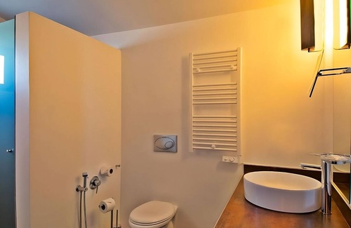 Albufeira Hotel | 10-Minute Walk from São Rafael Beach! Free Parking, Outdoor Swimming Pools!
