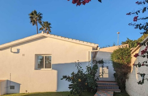 La Gaspara Apartment | 10 minute walk to beach & grocery stores! Quiet location with multiple sea-views