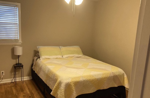 Portland House | 10 minutes from Mist Casino and 45 minutes from downtown Nashville