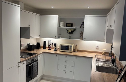 Whitstable Apartment | 10 minutes from Whitstable beach. Modern 2 bedroom apartment.