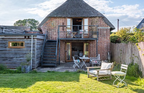 Bridport House | 10 minutes to coast & 5 minutes to Bridport in beautiful secluded countryside
