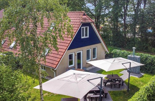 Westerbork House | 10-Person Comfort Villa