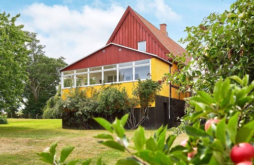 Østermarie House | 10 person holiday home in Østermarie