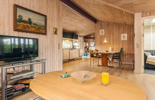 Egense House | 10 person holiday home in Storvorde-By Traum