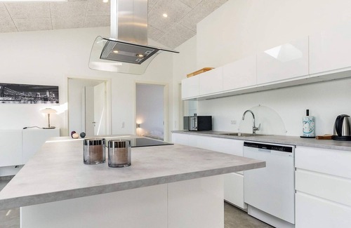 Grønhøj House | 10 person holiday home in Løkken-By Traum