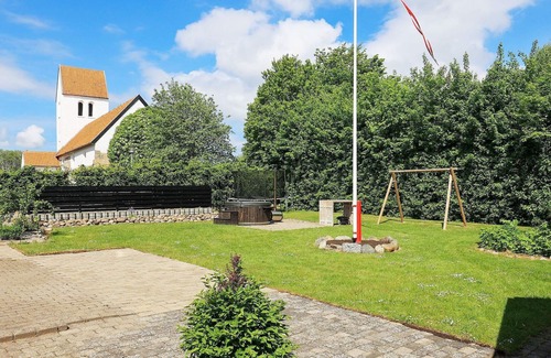 Roslev House | 10 person holiday home in Roslev