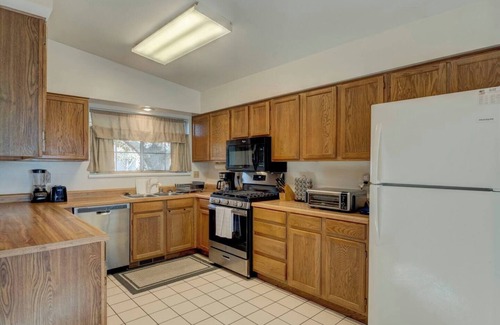 Northeast Reno House | *10 Prcnt Off Skyline Escape~Reno~UNR~Tahoe~Casino