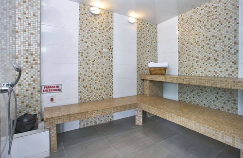 La Gran Via Hotel | 100 Luxury Suites by Preferred