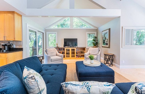 Beach Lagoon House | 100 Steps to Beach | Sea Pines Home | PRIVATE Pool & Hot Tub | Beach Chairs