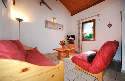 Le Bettaix Apartment | 100m from ski slopes, fitness, sauna, terrace, balcony, parking, tv, 72m², Les Menuires