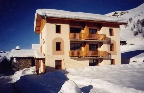 Le Bettaix Apartment | 100m from ski slopes, fitness, sauna, terrace, balcony, parking, tv, 99m², Les Menuires