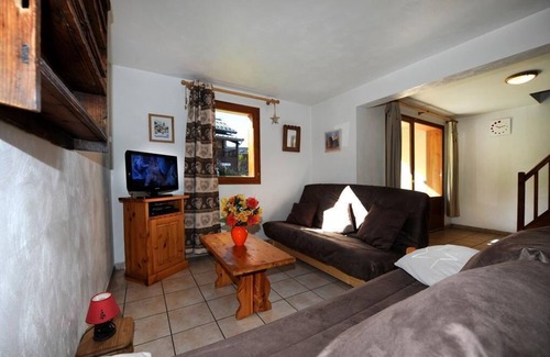 Le Bettaix Apartment | 100m from ski slopes, fitness, sauna, terrace, balcony, parking, tv, 99m², Les Menuires