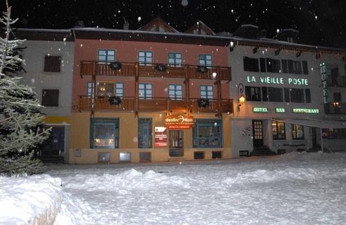Val Cenis Apartment | 100m from ski slopes, 2nd floor, view village, balcony, tv, ski locker, 45m², Val Cenis
