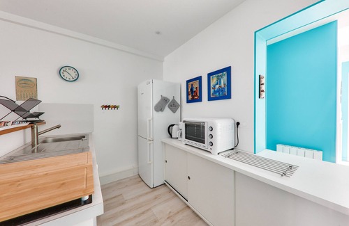 Saint-Pierre-Quiberon Ski Chalet | 100m from the seafront, house for 4