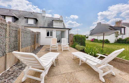 Saint-Pierre-Quiberon Ski Chalet | 100m from the seafront, house for 4