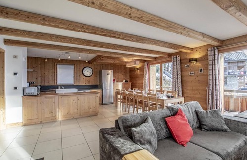 Reberty Apartment | 100m from ski slopes, 1st floor, fitness, sauna, terrace, balcony, fireplace or stove, tv