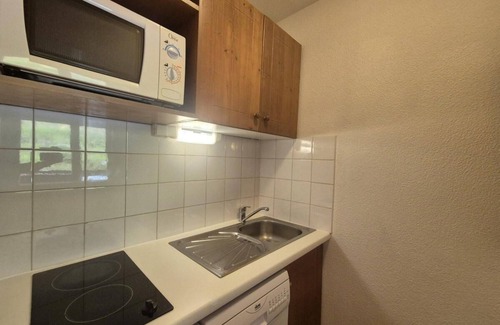 Tignes Apartment | 100m from ski slopes, 1st floor, balcony, tv, ski locker, 21m², Tignes