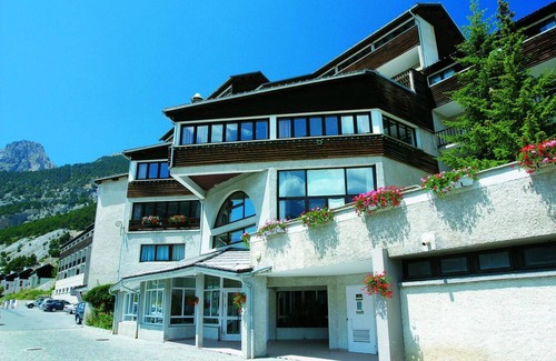 Ceillac Apartment | 100m from ski slopes, balcony, parking, tv, ski locker, 23m², Ceillac en Queyras