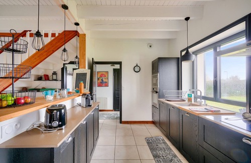 Penmarch Ski Chalet | 100m from the beach - house for 10 persons