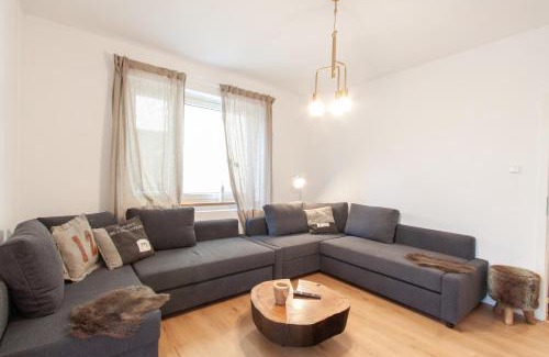 Wuerzburg Apartment | 100m2 City Apartment mit Terrasse nahe Residenz und Altstadt