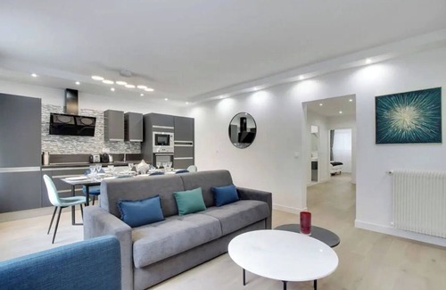 16th Arrondissement Apartment | 100sqm 3 bedroom located in Trocadero